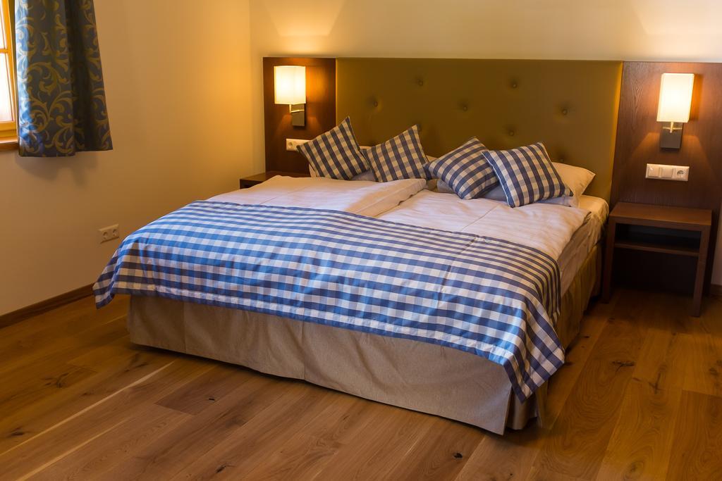 Hotel Stiftsschmiede Ossiach